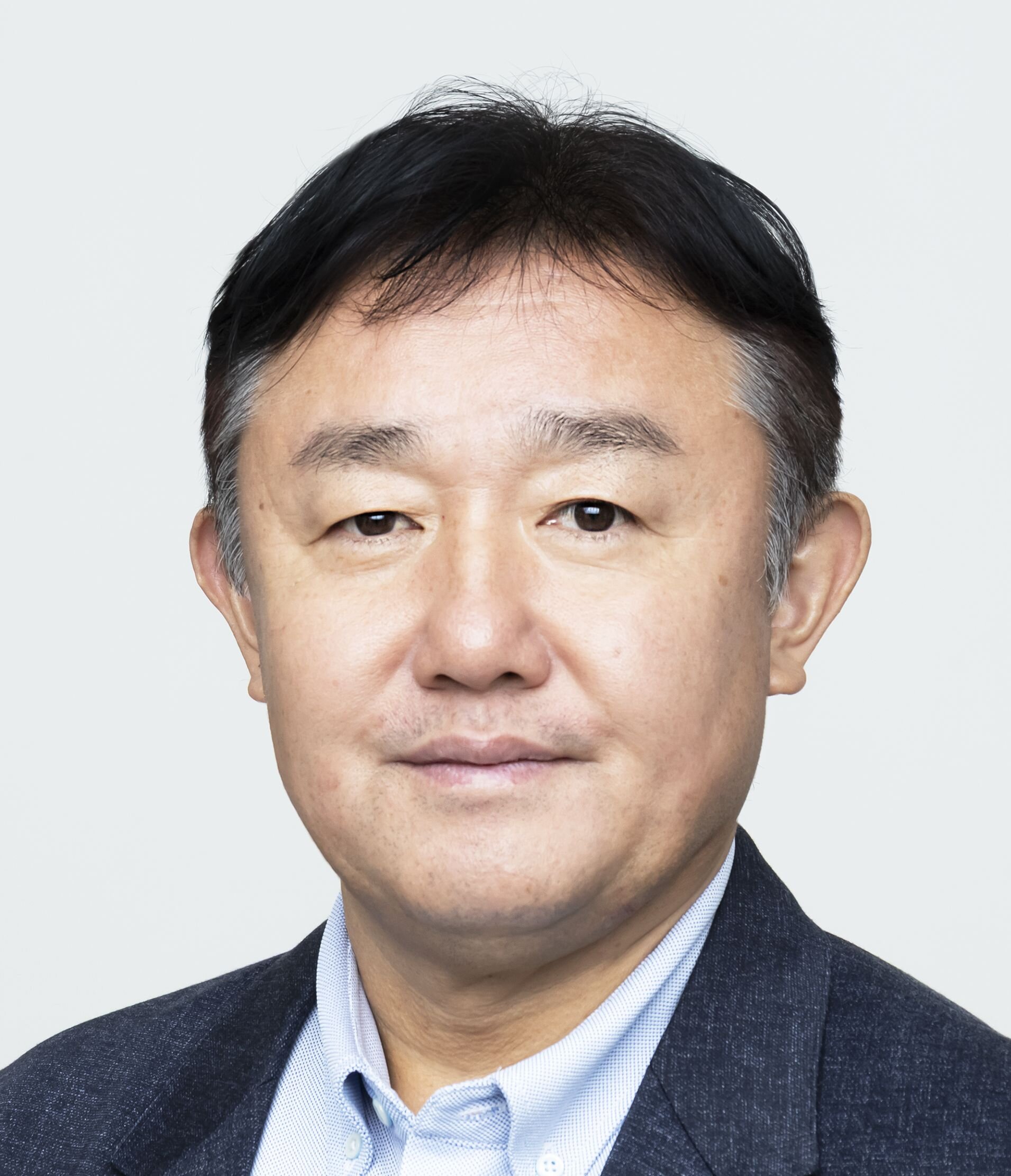 加工【写真】佐藤大介様.jpg
